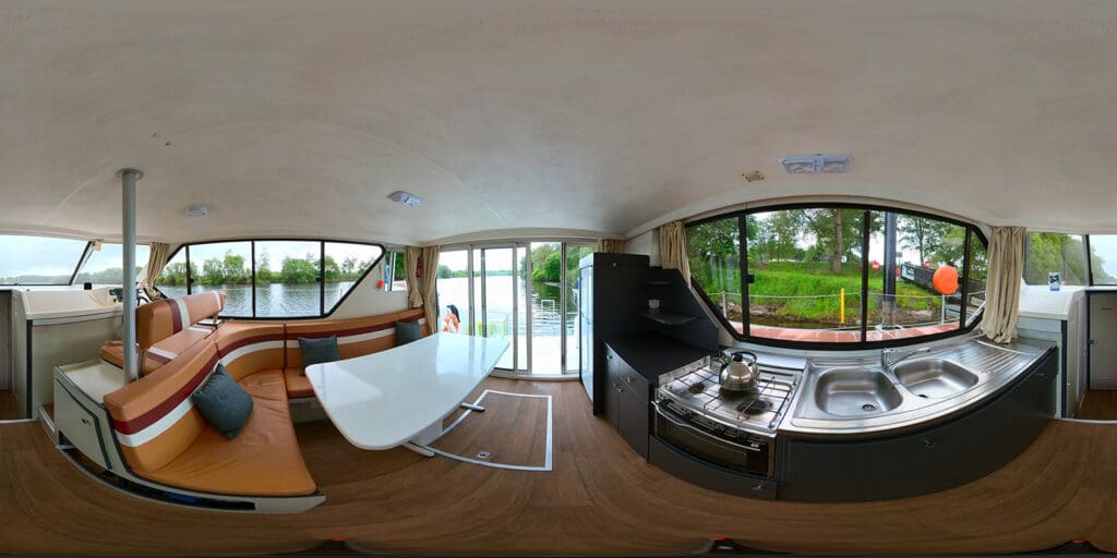 Virtual Tour of one of Bann River Cruises boats in Ballymoney by Ublesemp